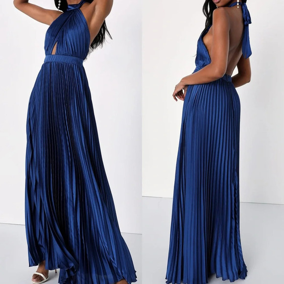 NWOT Lulus‎ Midnight Moves Navy Blue Pleated Satin Cutout Halter Maxi Dress - Picture 1 of 6